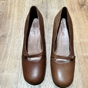 Strictly Comfort Heels